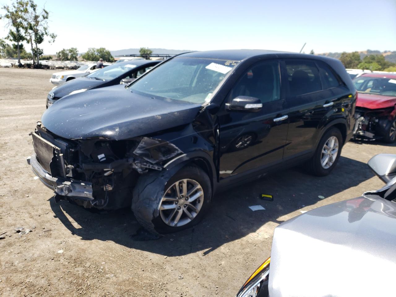 Image 1 of 2014 KIA SORENTO LX 2014 with VIN 5XYKT3A64EG428238