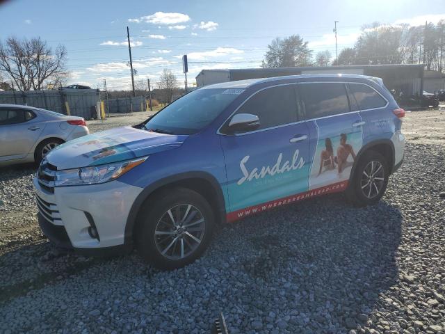 Изображение 1 2017 TOYOTA HIGHLANDER SE 2017 с VIN 5TDKZRFH3HS510383