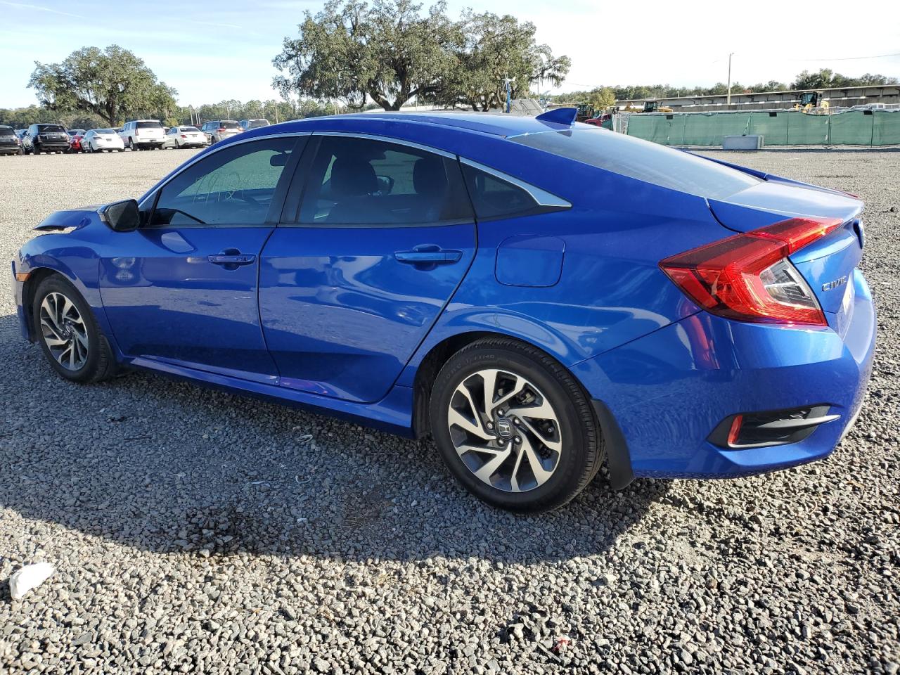 Image 2 of 2018 HONDA CIVIC EX 2018 with VIN 19XFC2F81JE019112