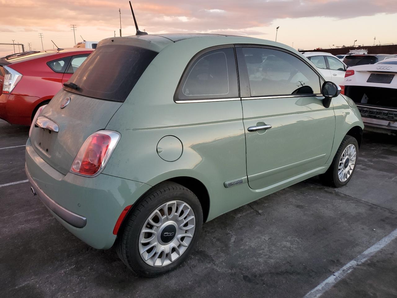 Obraz 3 z 2012 FIAT 500 LOUNGE 2012 z VIN 3C3CFFCR3CT128401