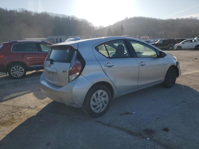 Obraz 3 z 2016 TOYOTA PRIUS C  2016 z VIN JTDKDTB30G1130337
