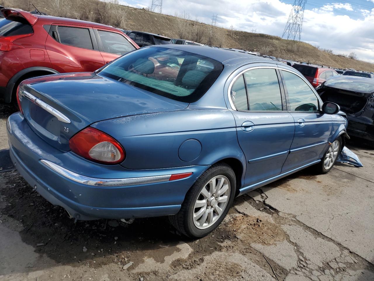 Image 3 of 2002 JAGUAR X-TYPE 2.5 2002 with VIN SAJEB51D72XC26453