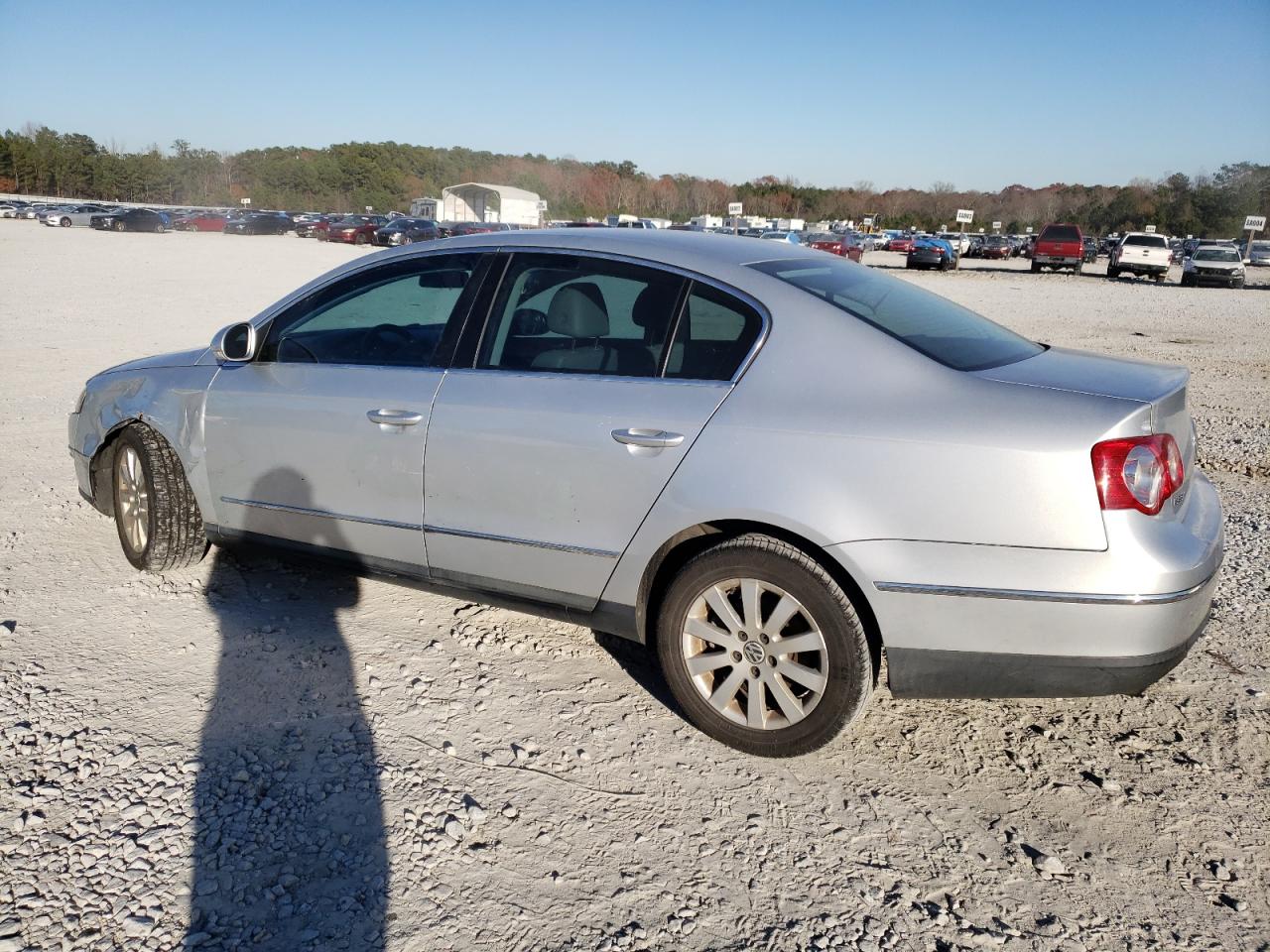 Obraz 2 z 2008 VOLKSWAGEN PASSAT TURBO 2008 z VIN WVWJK73C38E159431