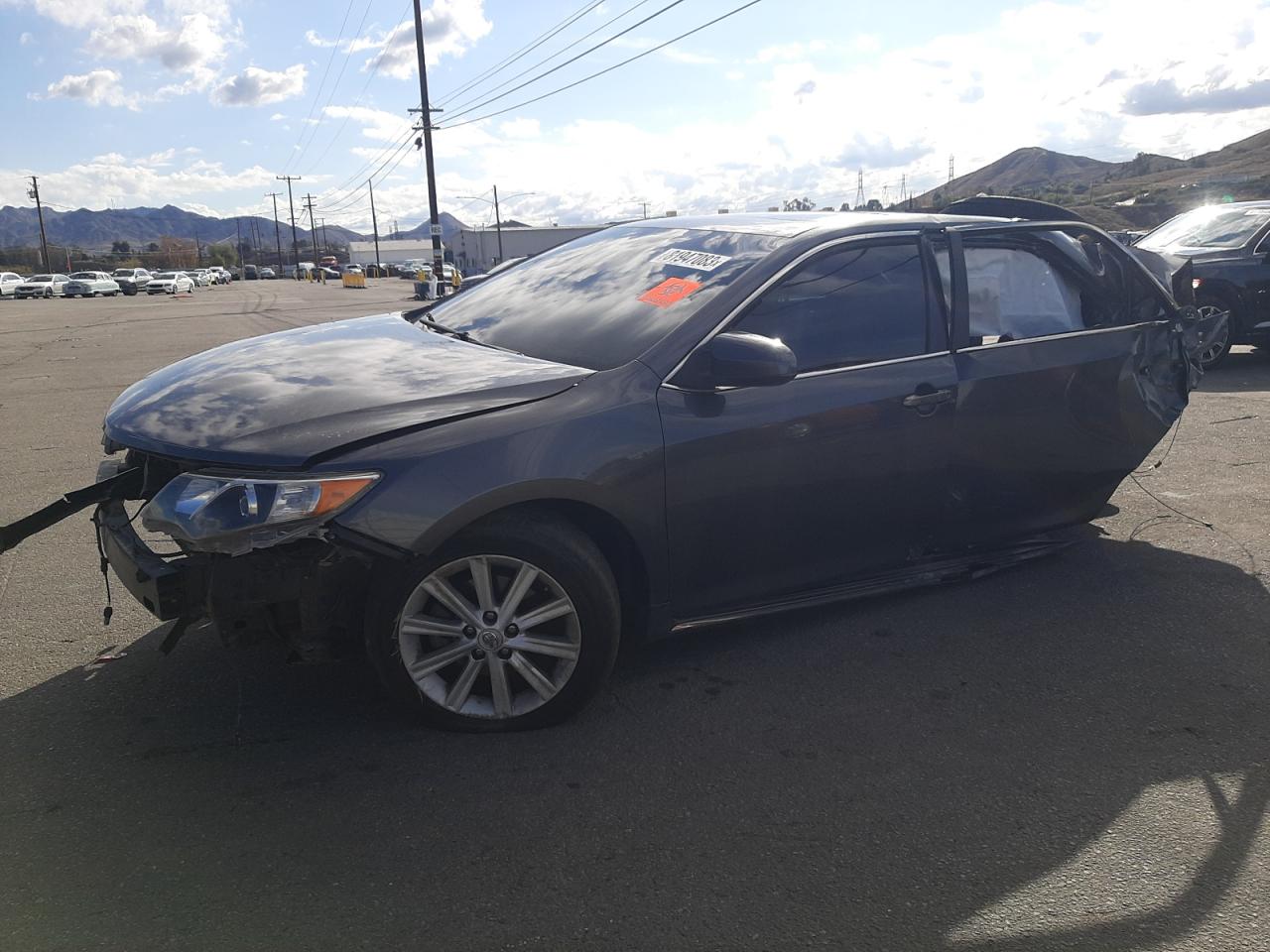 Obraz 1 z 2012 TOYOTA CAMRY SE 2012 z VIN 4T1BK1FKXCU505523