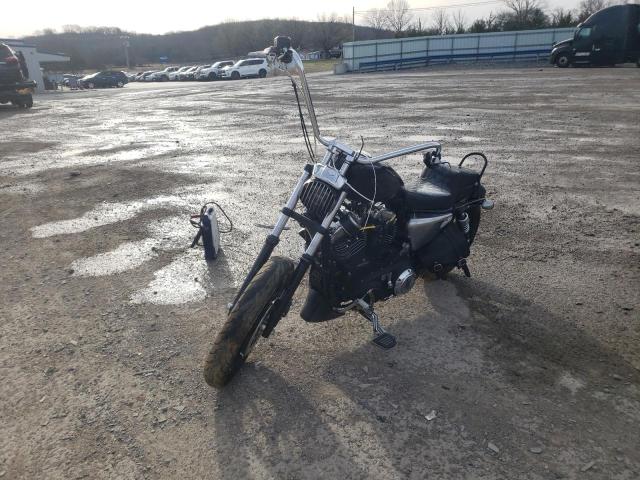 Obraz 2 z 2016 HARLEY-DAVIDSON XL883 IRON 883 2016 z VIN 1HD4LE216GC433504
