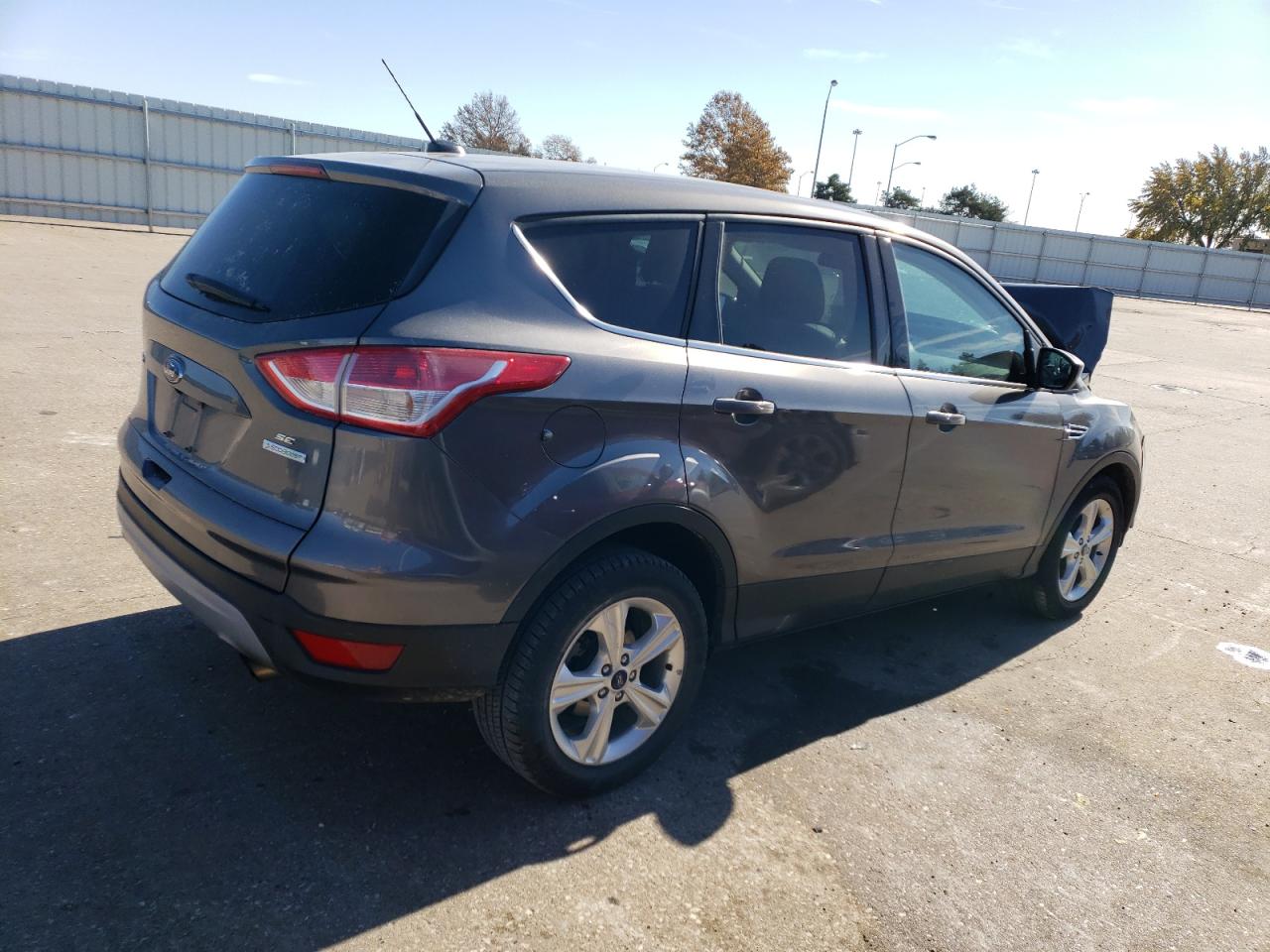 Изображение 3 2014 FORD ESCAPE SE 2014 с VIN 1FMCU0G95EUA55268