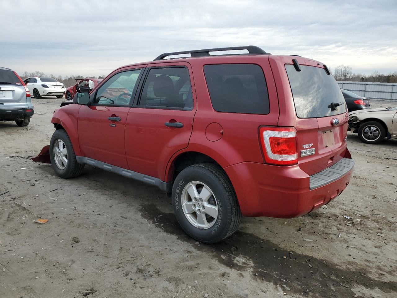 Obraz 2 z 2010 FORD ESCAPE XLT 2010 z VIN 1FMCU9DGXAKC52272