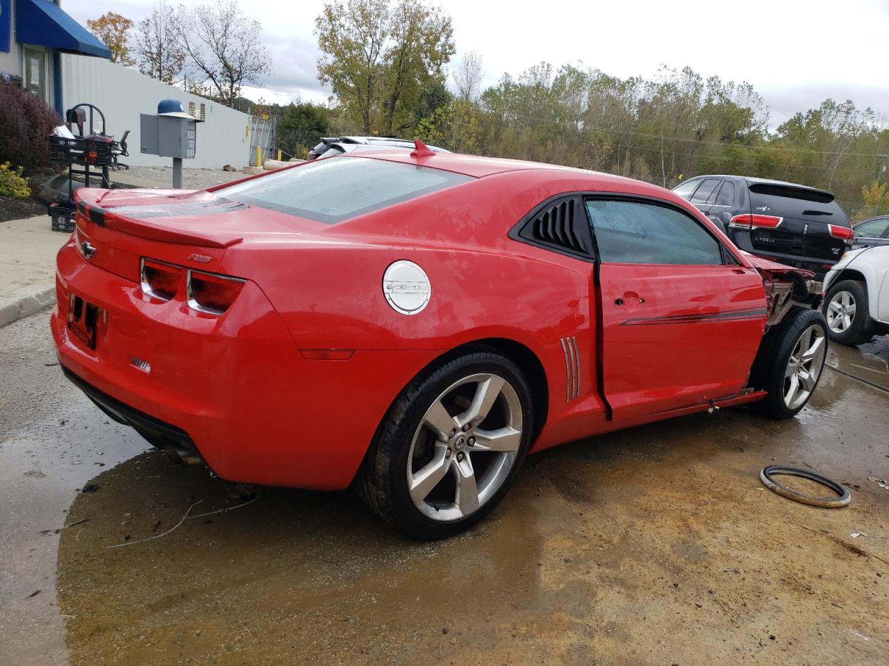 Obraz 3 z 2013 CHEVROLET CAMARO LT 2013 z VIN 2G1FB1E37D9196925