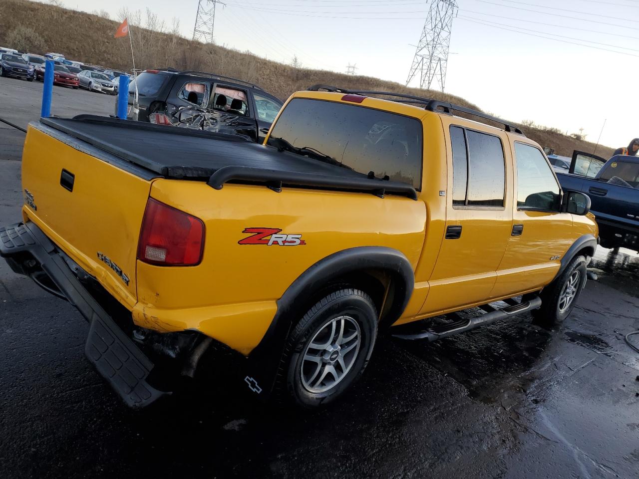 Image 3 of 2003 CHEVROLET S TRUCK S10 2003 with VIN 1GCDT13X13K136413