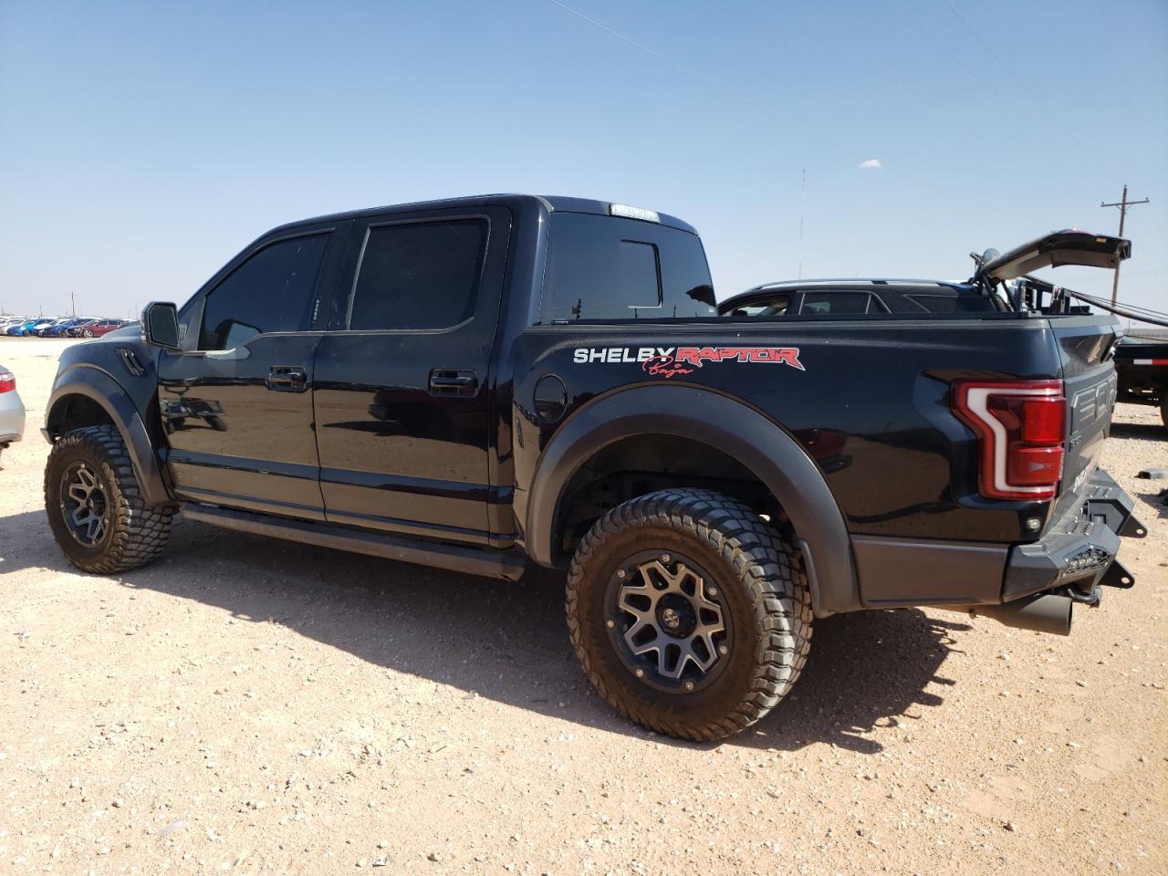 Obraz 2 z 2019 FORD F150 RAPTOR 2019 z VIN 1FTFW1RG2KFA83106