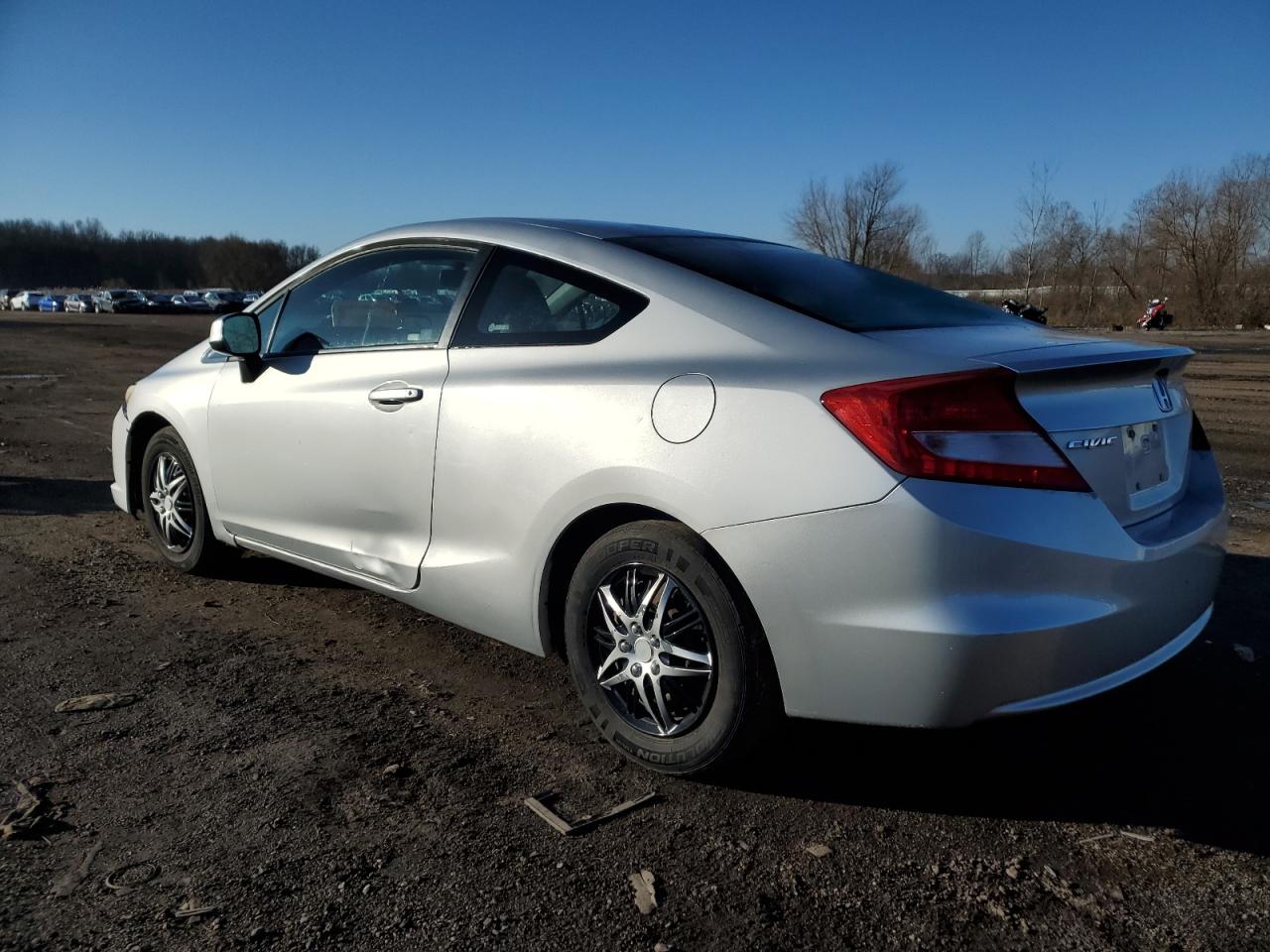 Изображение 2 2012 HONDA CIVIC LX 2012 с VIN 2HGFG3B54CH507680