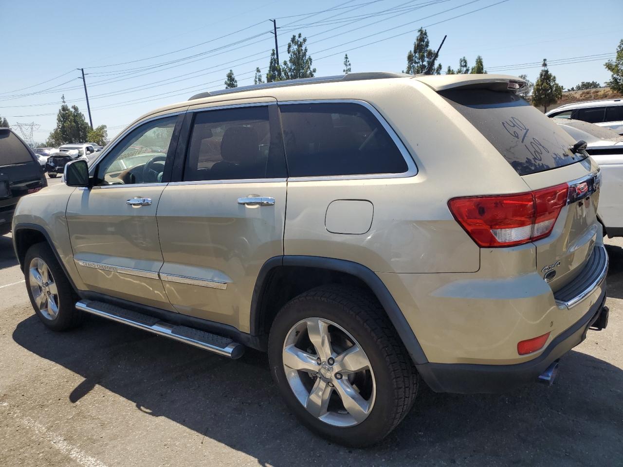 Image 2 of 2011 JEEP GRAND CHEROKEE OVERLAND 2011 with VIN 1J4RR6GTXBC710583