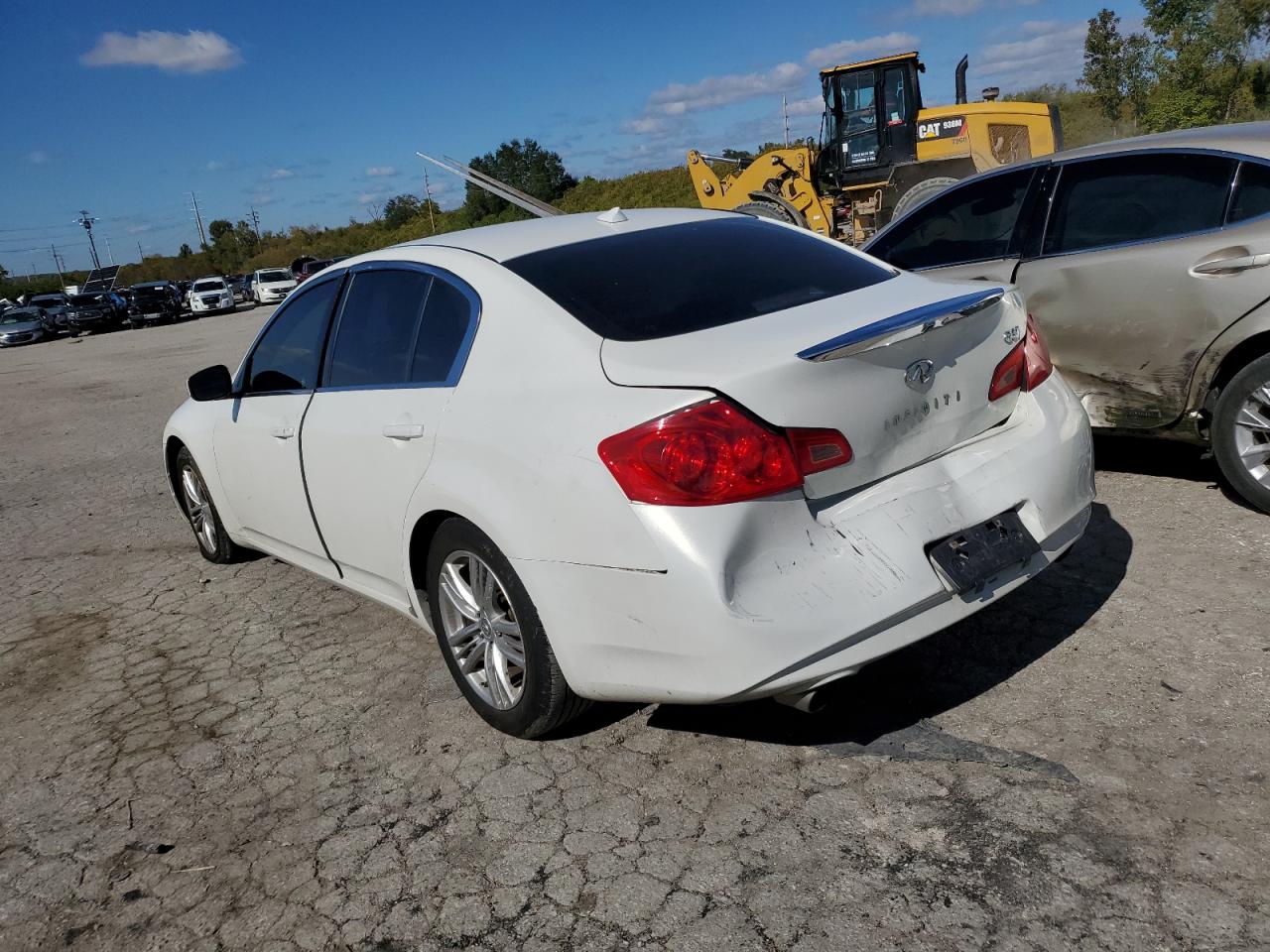 Obraz 2 z Infiniti G37 Base 2011 z VIN JN1CV6AP0BM500770