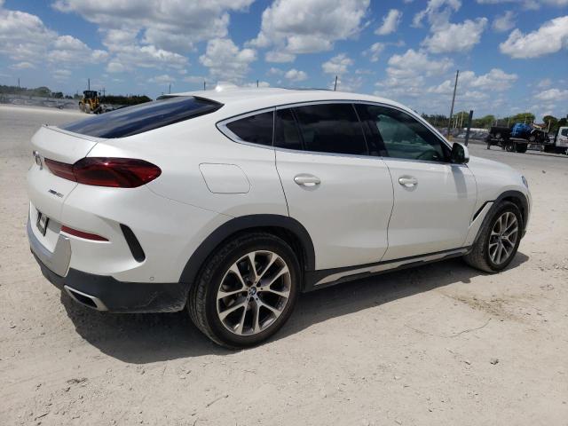 Изображение 3 2021 BMW X6 XDRIVE40I 2021 с VIN 5UXCY6C01M9E57584