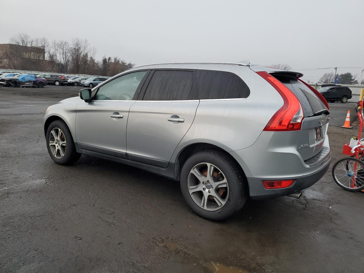 Obraz 2 z 2011 VOLVO XC60 T6 2011 z VIN YV4902DZ7B2178651