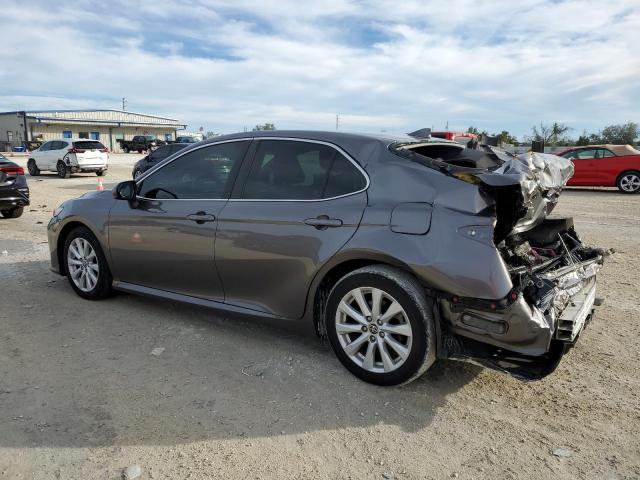 Obraz 2 z 2020 TOYOTA CAMRY LE 2020 z VIN 4T1C11AK0LU985926