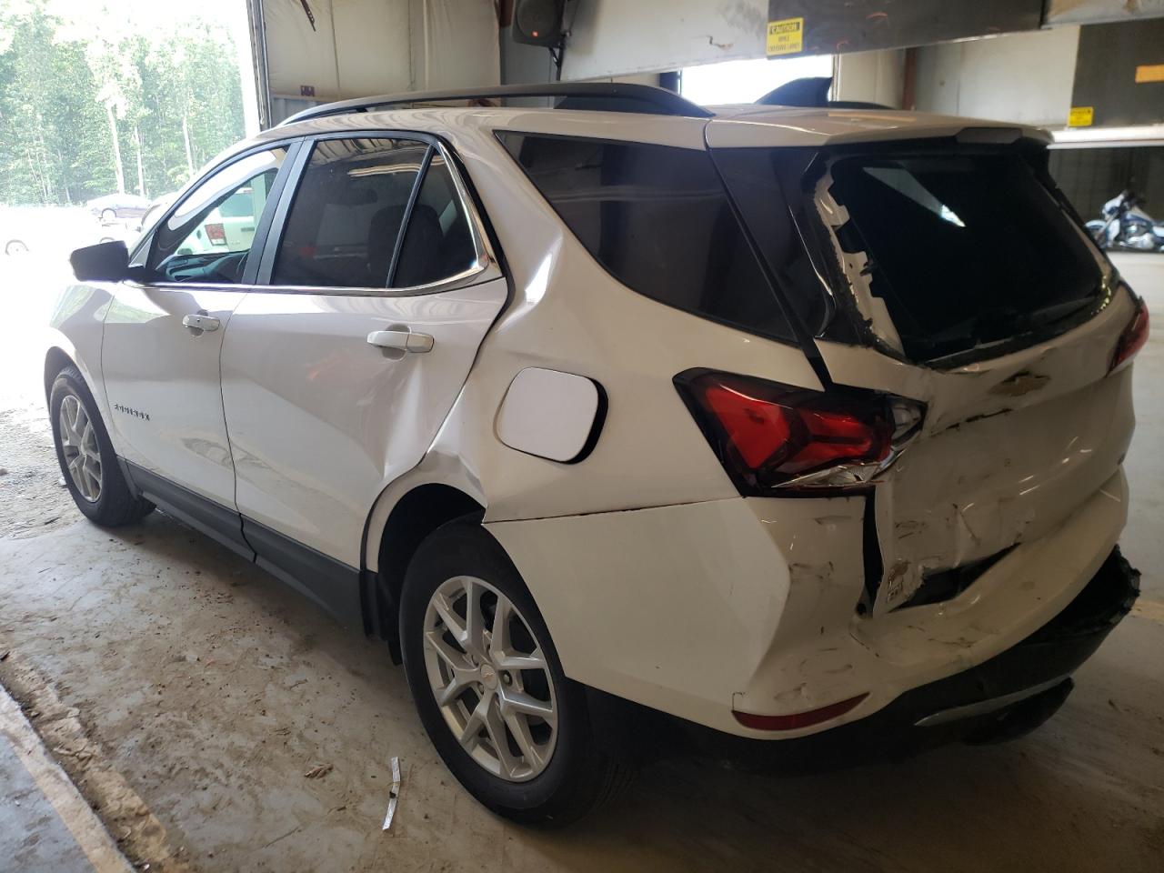 Image 2 of 2022 CHEVROLET EQUINOX LT 2022 with VIN 3GNAXKEV2NL259221