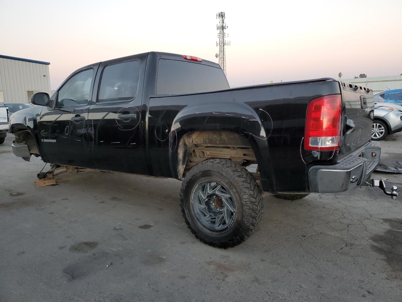 Obraz 2 z 2008 GMC SIERRA K1500 2008 z VIN 2GTEK13M481234162