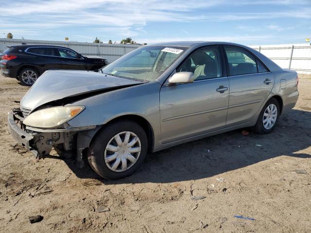 Obraz 1 z 2005 TOYOTA CAMRY LE 2005 z VIN 4T1BE30K35U552732