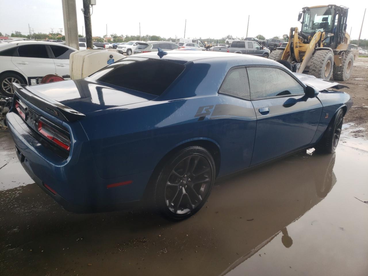 Image 3 of 2021 DODGE CHALLENGER R/T SCAT PACK 2021 with VIN 2C3CDZFJ6MH631654