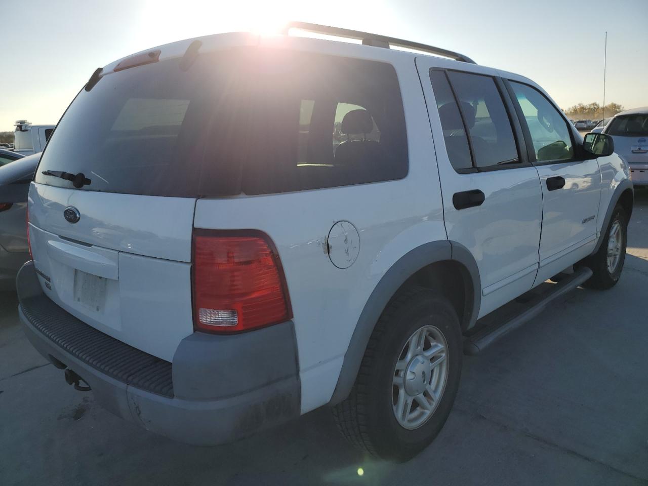 Image 3 of 2002 FORD EXPLORER XLS 2002 with VIN 1FMZU62K12ZC96010