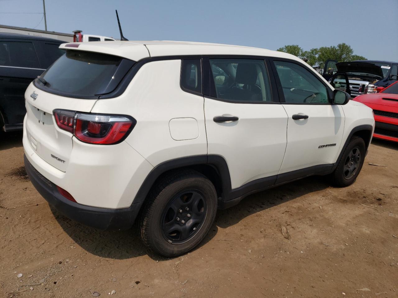 Obraz 3 z 2018 JEEP COMPASS SPORT 2018 z VIN 3C4NJCABXJT339289