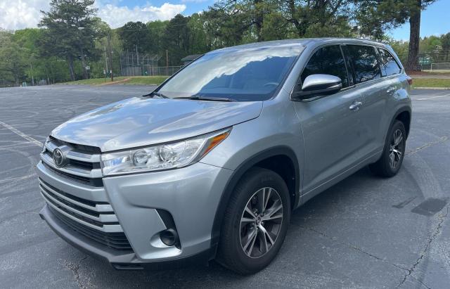 Image 2 of 2017 TOYOTA HIGHLANDER LE 2017 with VIN 5TDZARFH4HS032027