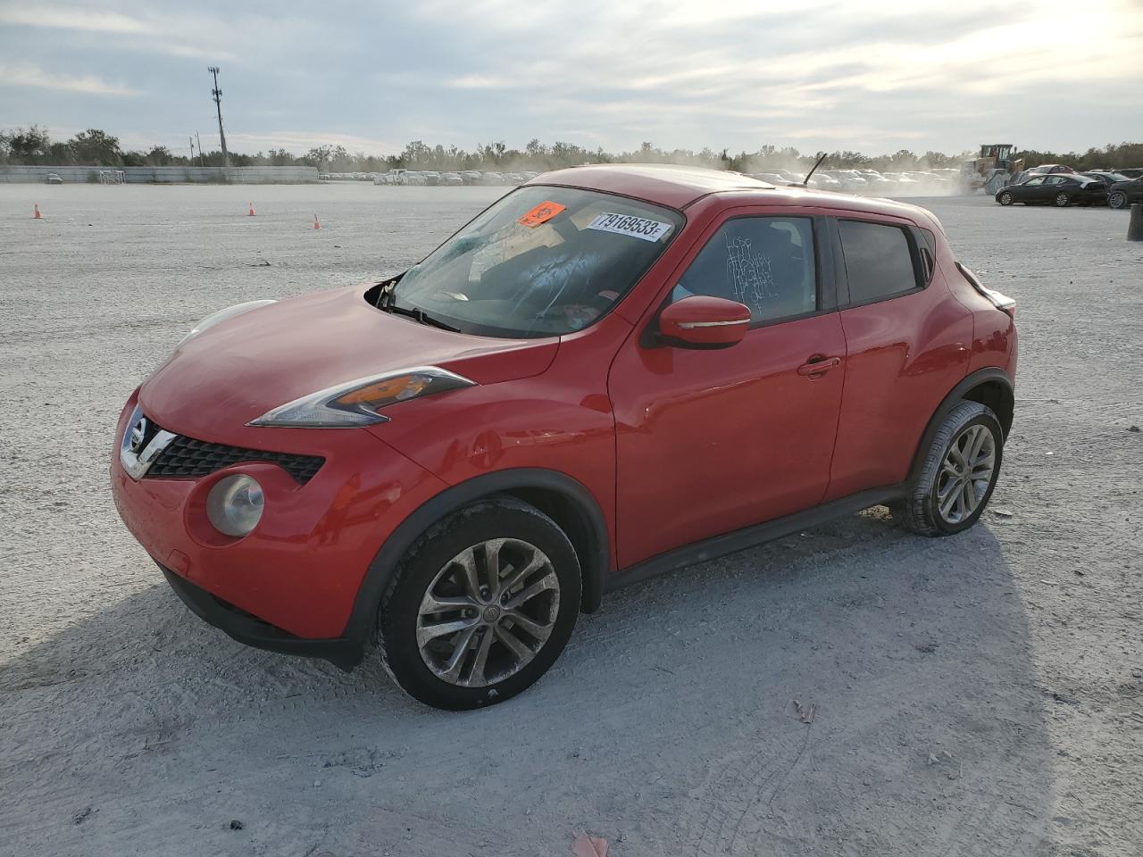 Изображение 1 2015 NISSAN JUKE S 2015 с VIN JN8AF5MR7FT513492
