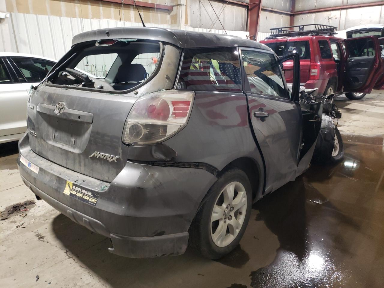 Image 3 of 2005 TOYOTA COROLLA MATRIX BASE 2005 with VIN 2T1LR32E65C344555