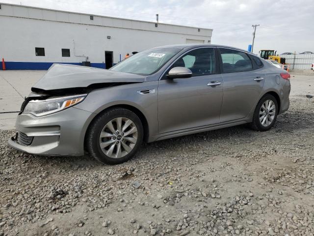 Image 1 of 2018 KIA OPTIMA LX 2018 with VIN 5XXGT4L39JG256690