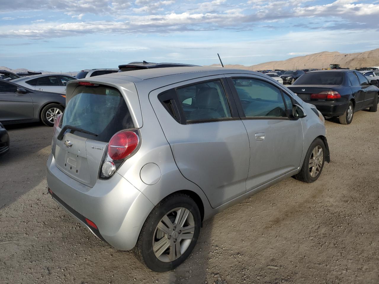 Изображение 3 2014 CHEVROLET SPARK 1LT 2014 с VIN KL8CD6S94EC534939