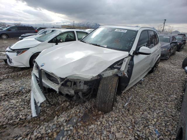 Obraz 1 z 2016 BMW X5 XDRIVE50I 2016 z VIN 5UXKR6C5XG0J79794