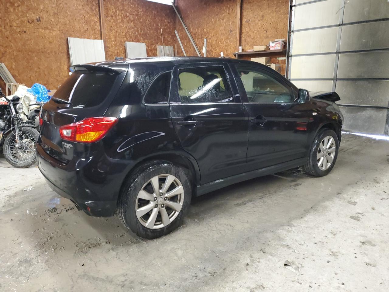 Image 3 of 2014 MITSUBISHI OUTLANDER SPORT SE 2014 with VIN 4A4AR4AU4EE023660