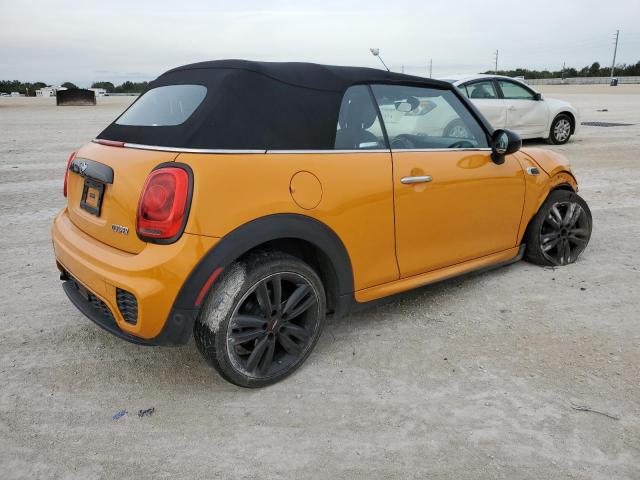 Image 3 of 2017 MINI COOPER  2017 with VIN WMWWG5C37H3C99862