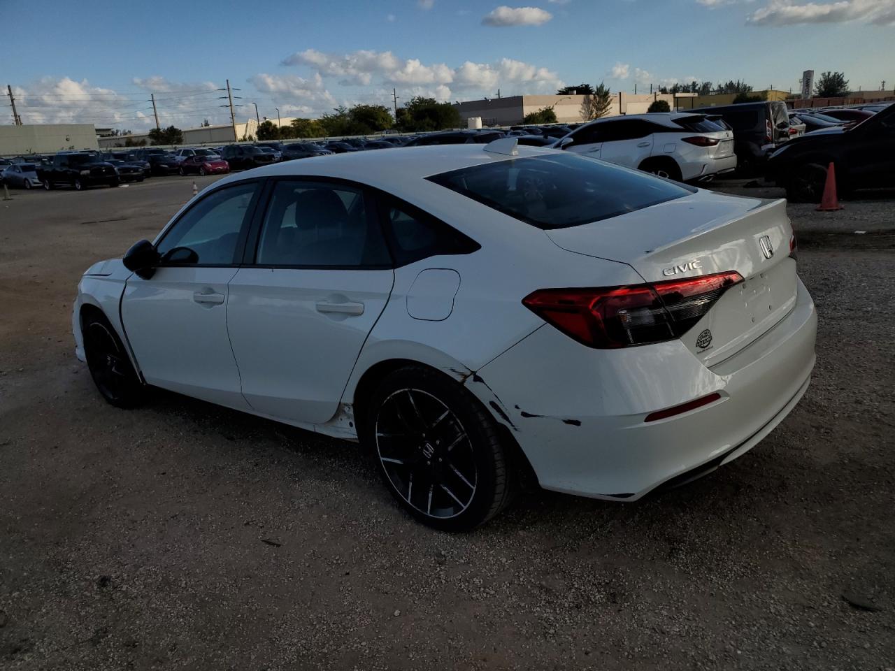 Изображение 2 2022 HONDA CIVIC SPORT 2022 с VIN 2HGFE2F51NH539323