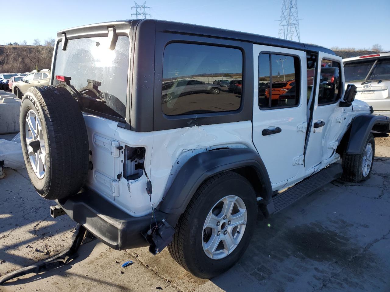 Obraz 3 z 2018 JEEP WRANGLER UNLIMITED SPORT 2018 z VIN 1C4HJXDG2JW209125