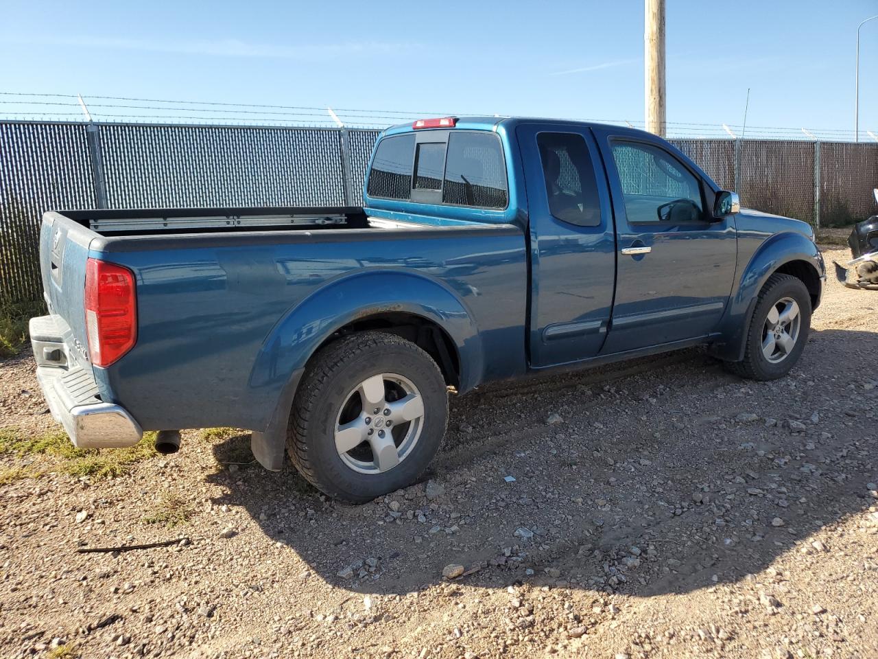 Изображение 3 2005 NISSAN FRONTIER KING CAB LE 2005 с VIN 1N6AD06W55C440660