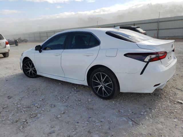 Obraz 2 z 2023 TOYOTA CAMRY SE NIGHT SHADE 2023 z VIN 4T1G11AK2PU742917