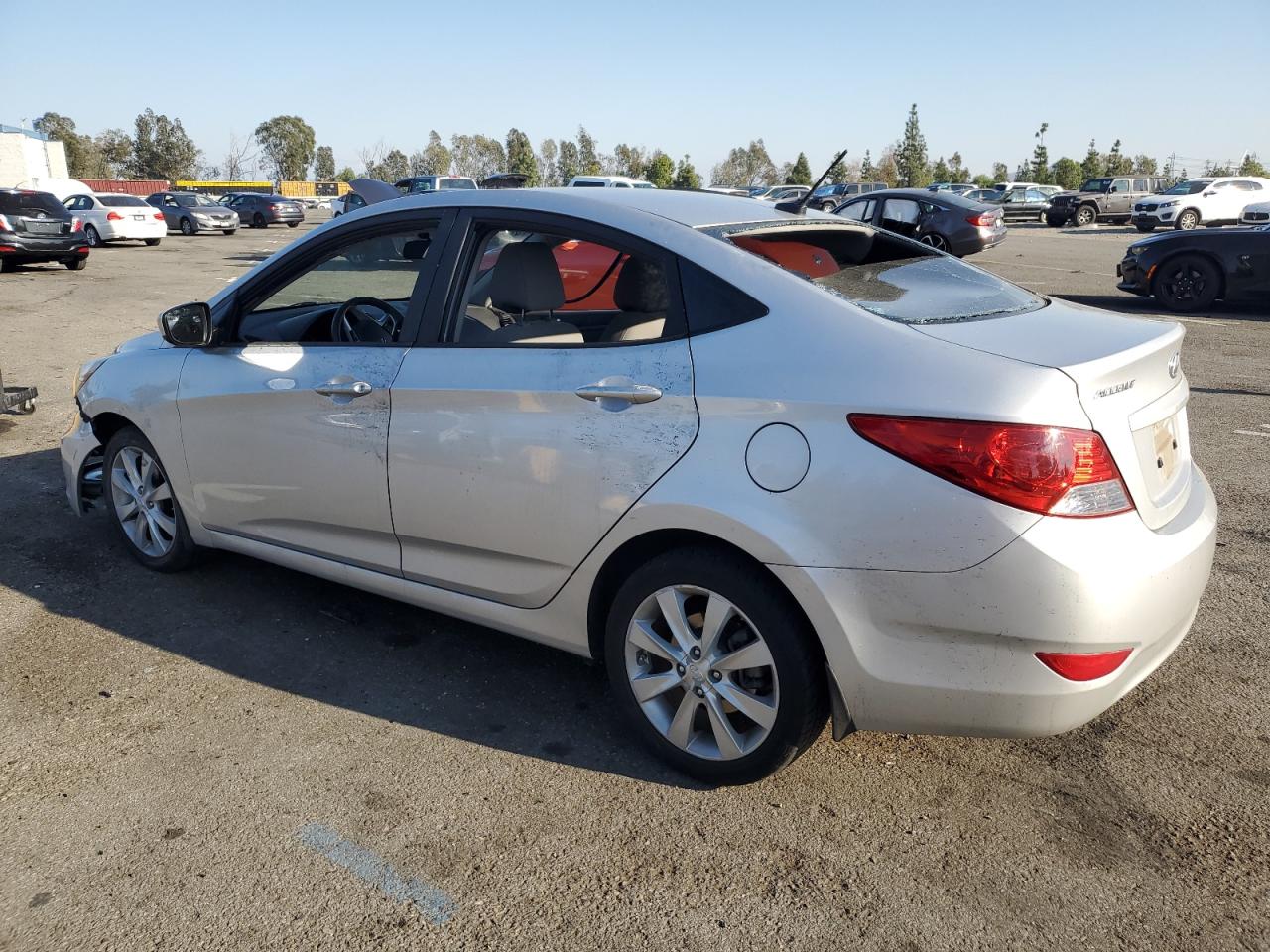 Obraz 2 z 2012 HYUNDAI ACCENT GLS 2012 z VIN KMHCU4AE5CU121621