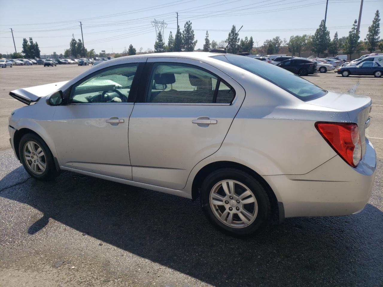 Изображение 2 2015 CHEVROLET SONIC LT 2015 с VIN 1G1JC5SH4F4140817