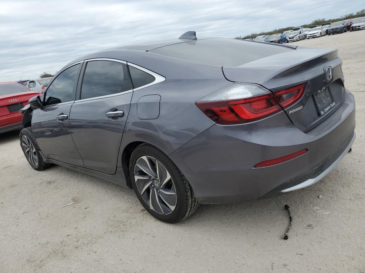 Изображение 2 2021 HONDA INSIGHT TOURING 2021 с VIN 19XZE4F92ME004604