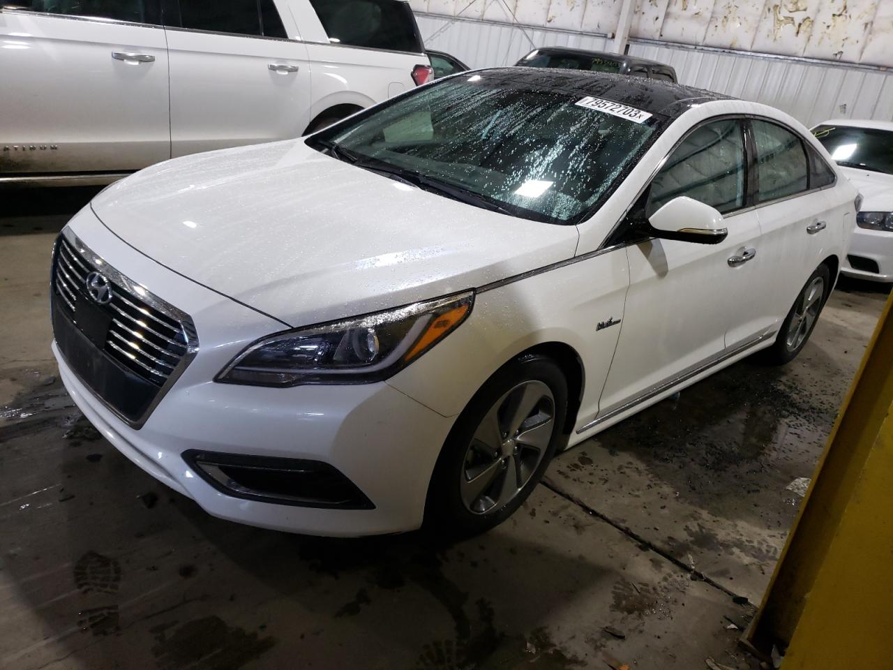Obraz 1 z 2016 HYUNDAI SONATA HYBRID 2016 z VIN KMHE34L14GA014606