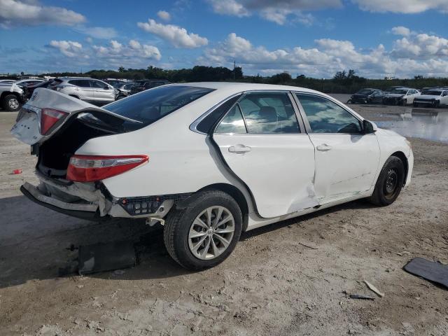 Image 3 of 2016 TOYOTA CAMRY LE 2016 with VIN 4T1BF1FK9GU144196