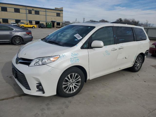 Изображение 1 2019 TOYOTA SIENNA XLE 2019 с VIN 5TDYZ3DC8KS011469