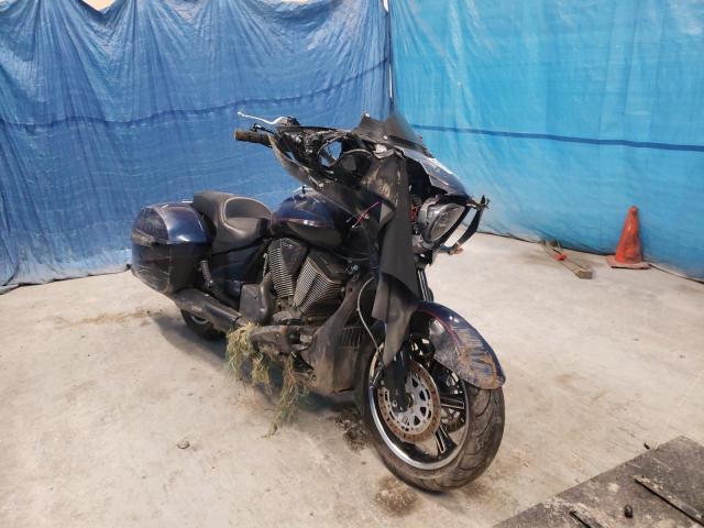 Image 1 of 2014 VICTORY MOTORCYCLES CROSS COUNTRY  2014 with VIN 5VPDW36N1E3035674