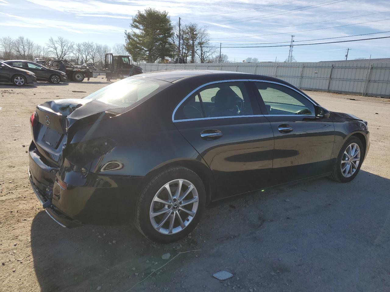 Obraz 3 z 2019 MERCEDES-BENZ A 220 4MATIC 2019 z VIN WDD3G4FB4KW001473