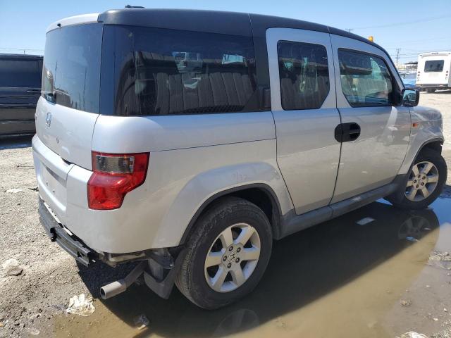 Obraz 3 z 2010 HONDA ELEMENT EX 2010 z VIN 5J6YH1H71AL005009