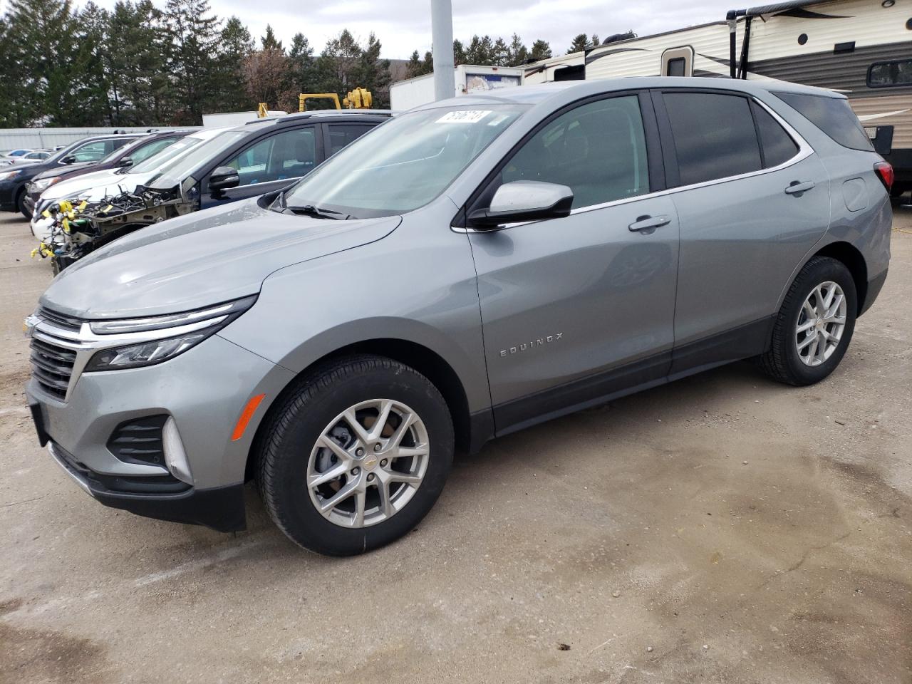 2024 CHEVROLET EQUINOX LT 2024 image