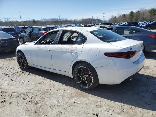 Obraz 2 z 2021 ALFA ROMEO GIULIA SPORT 2021 z VIN ZARFANAN2M7648554