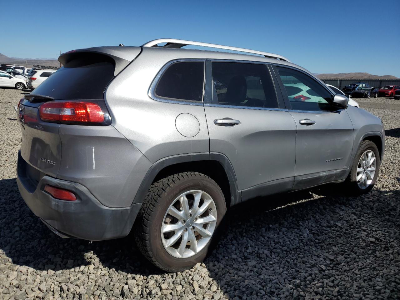 Image 3 of 2015 JEEP CHEROKEE LIMITED 2015 with VIN 1C4PJMDS1FW710674